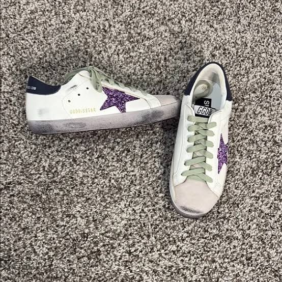 GOLDEN GOOSE SUPERSTAR