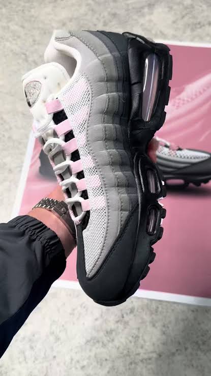 NIKE SB AIRMAX 95