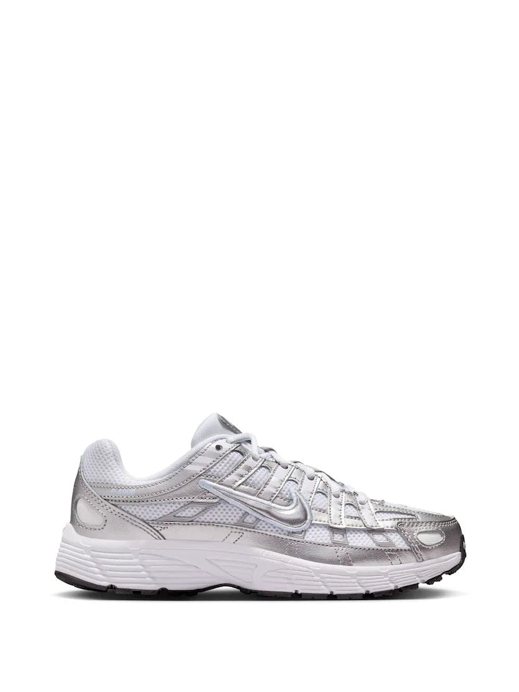 NIKE P6000