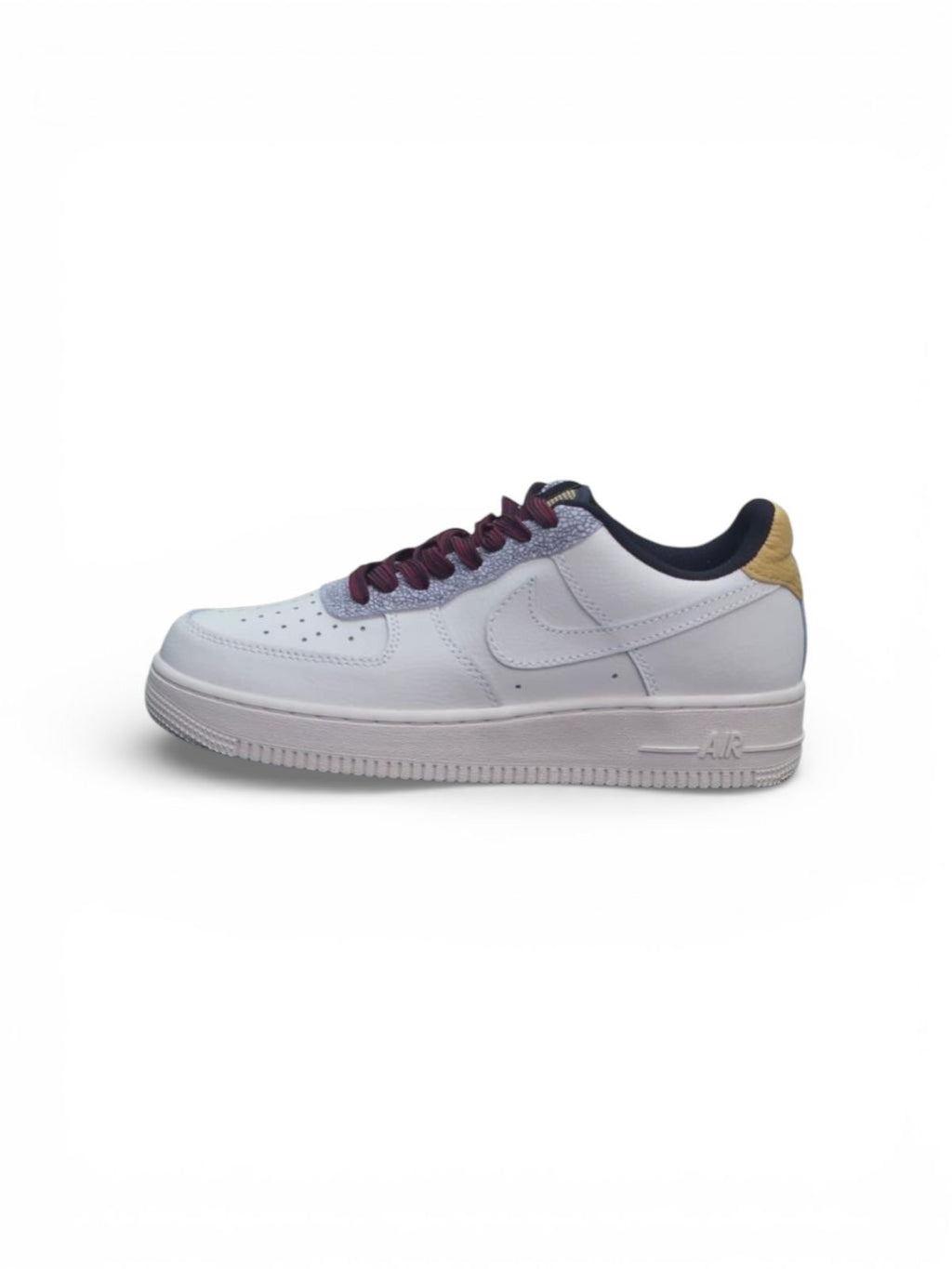 NIKE AIR FORCE 1 LOW