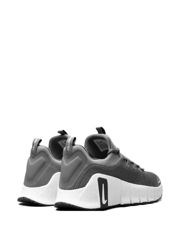 NIKE METCON 6